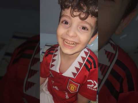 كريم بشفطه وحده خلص كاسة الشاي مالحقت صورو  شاي ضحكة شفا خلودة كيدز