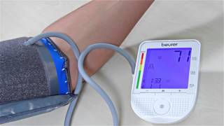 Produktvideo zu Sprechendes Blutdruckmessgerät Beurer BM 49