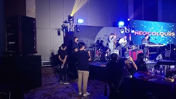 8 PCs dual 12 line arrays set up and 4pcs dual  18 subwoofer by audio center