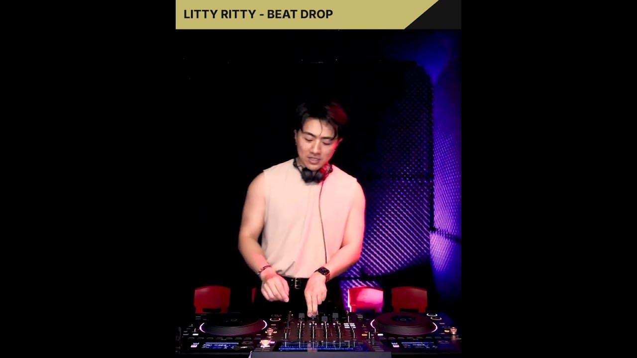 This song's for all the weekend ravers! #techno  #techhouse  #edm  #dj  #rave #newmusic