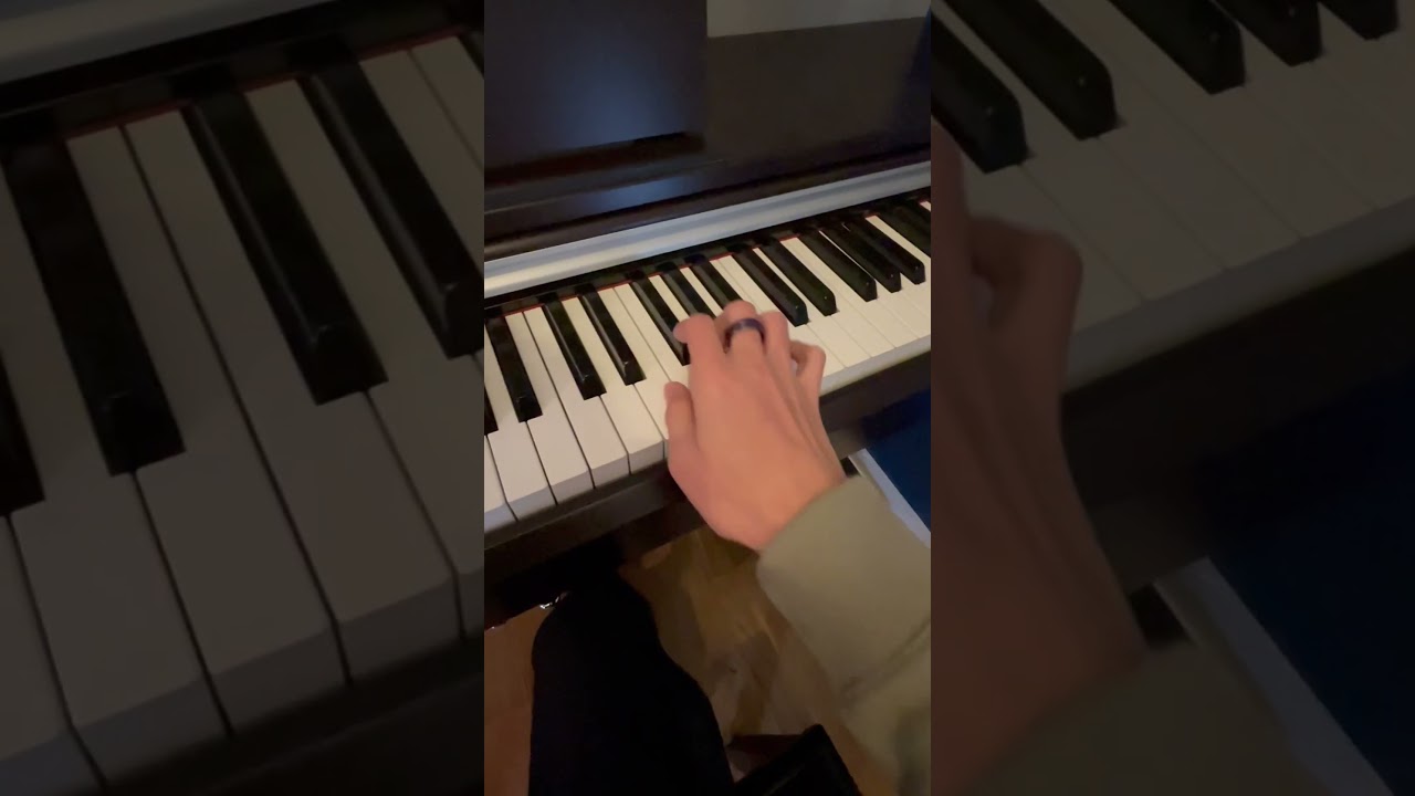 Lovely (Billie Eilish) Theme Piano, rapide tuto