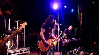 Video thumbnail of "Rise Today (Alterbridge W/ Slash)"