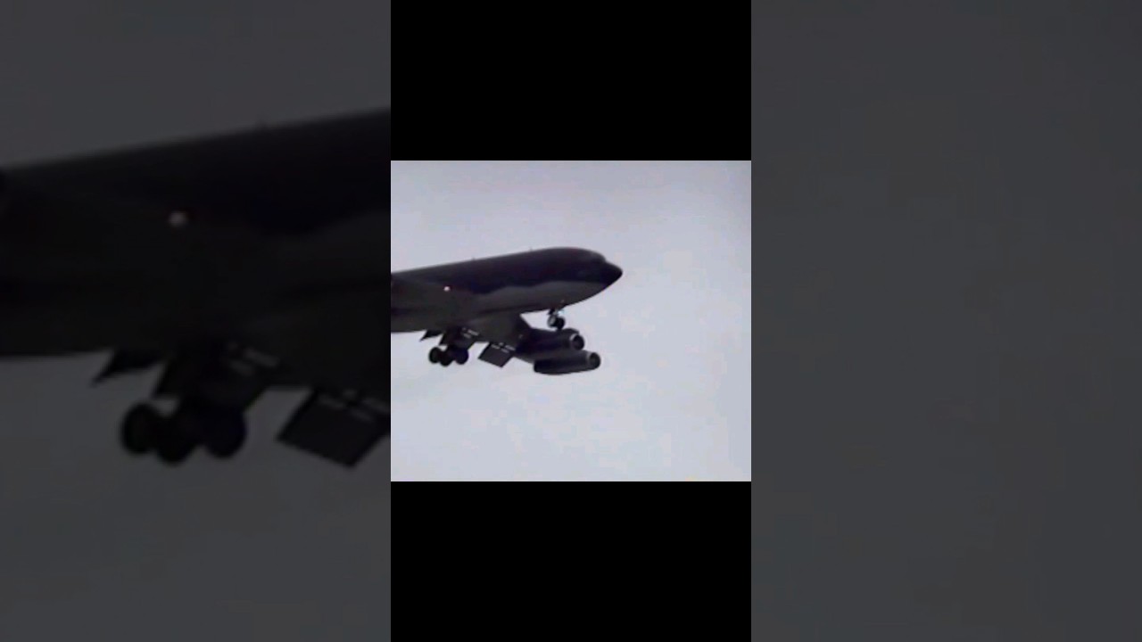 Screaming LOUD TF-33s KC-135E Arrives Nellis AFB 1995 