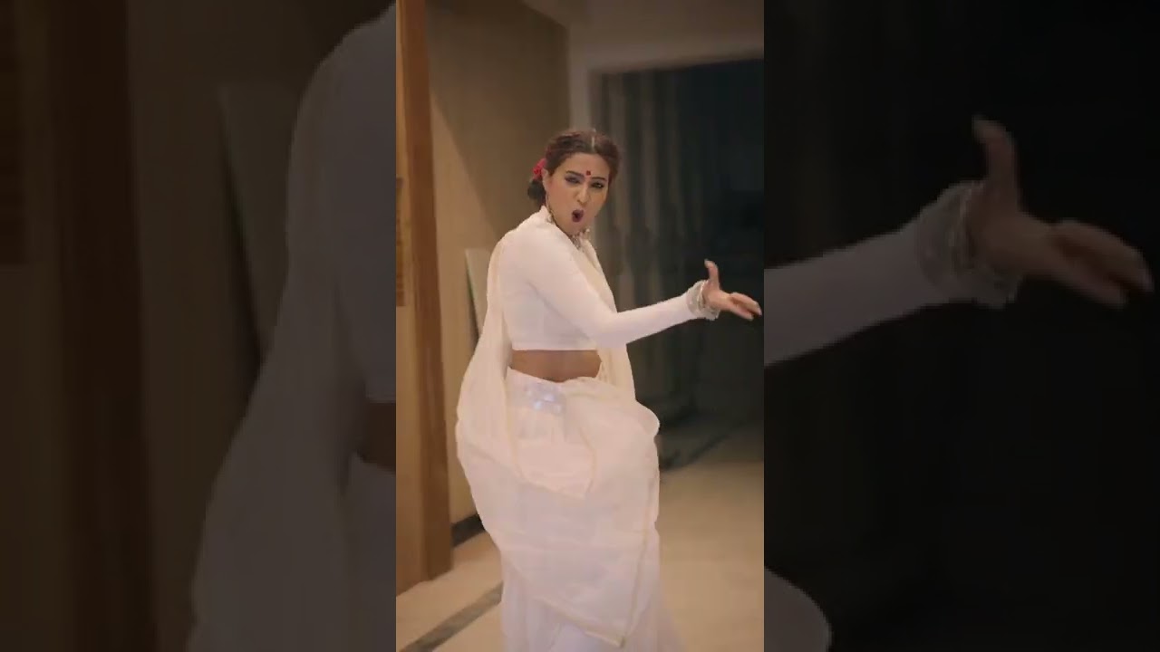 Rate my look out of 10 🤍🌹✨ 