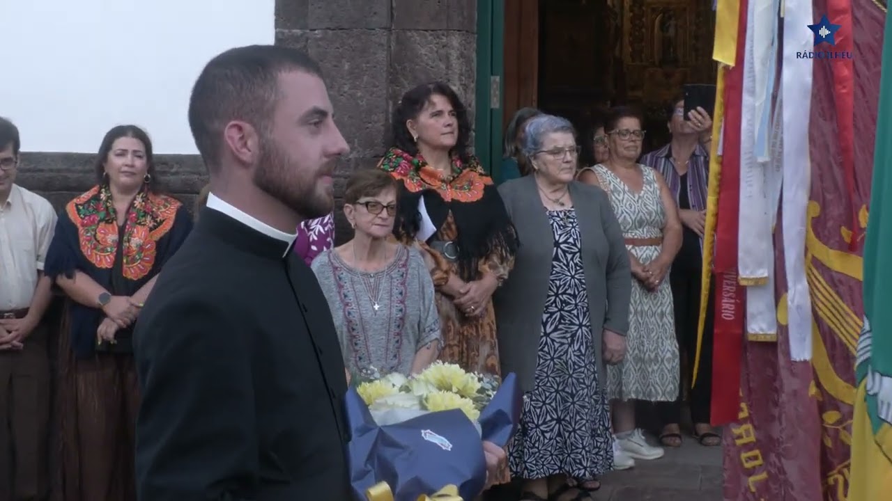 Comunidade topense deu as boas-vindas ao Pe. Leonel F. Vieira