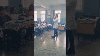 Menekşe Buldum Derede