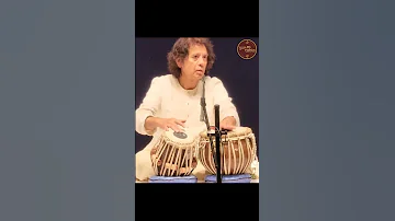 Insane Audience Reaction❤️‍🔥|| Ustad Zakir Hussain || Guru Purnima 2022||Mumbai|| #ustadzakirhussain