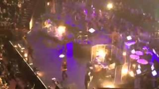 Bring Me The Horizon - Sleepwalking (Live at Royal Albert Hall with orchestra and choir)