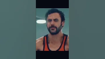 من دلوقتي انا هكسب وقت ولازم ابدا افوق 
