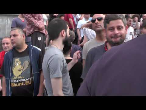 22 ივნისი პარლამენტთან