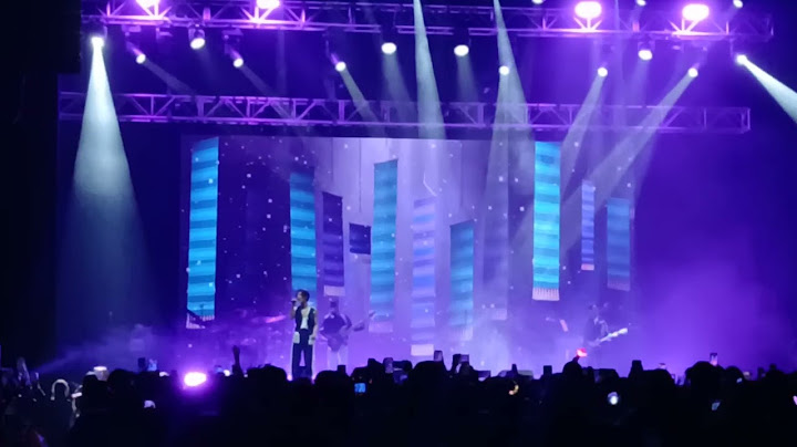 Jeff Satur 'เหมือนวิวาห์ (Rain wedding)' in Mexico City