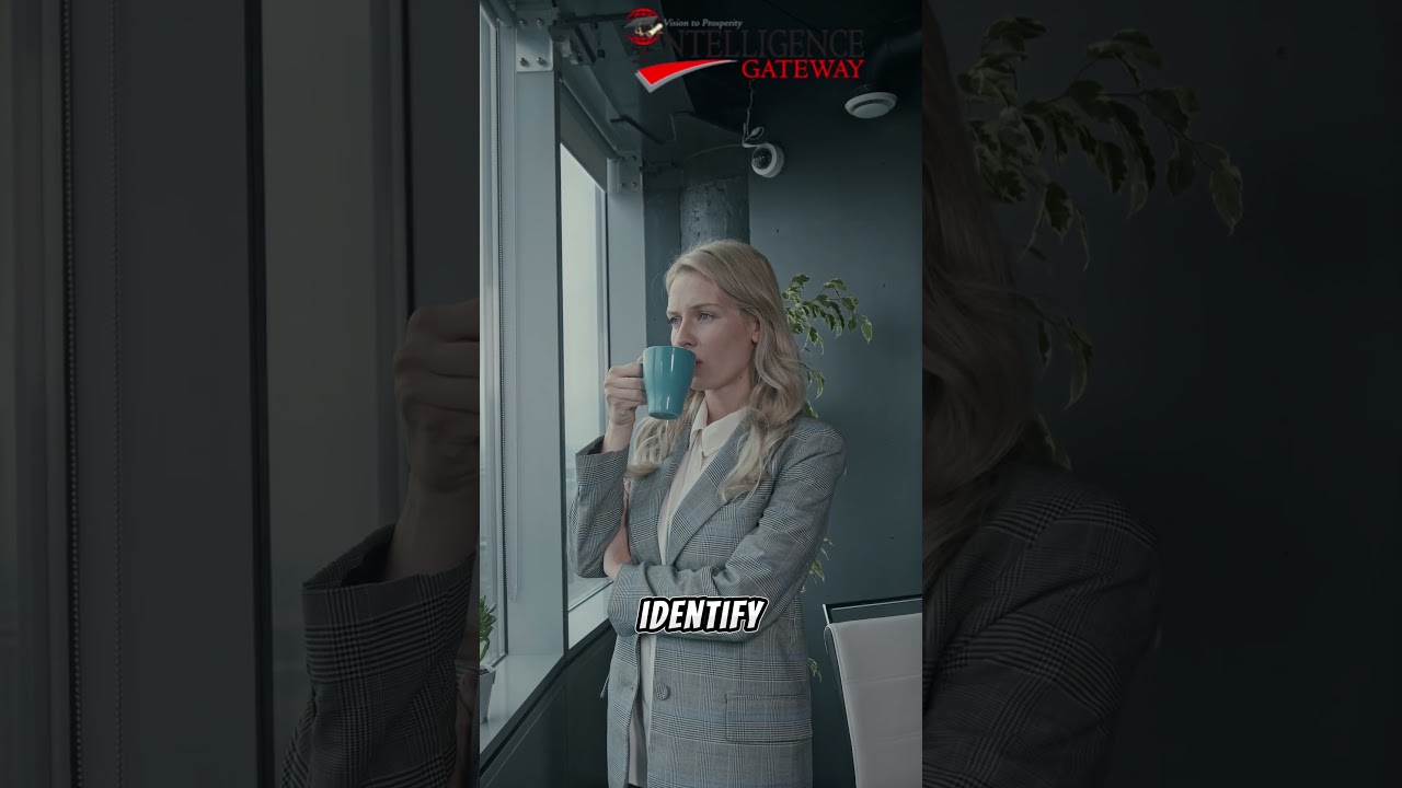 What is the concept of the critical path in project scheduling?