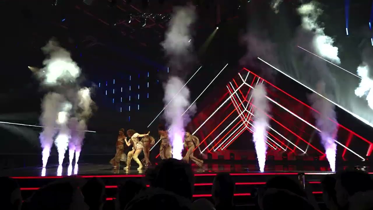 BENIDORM FEST 2025 | MEL ÖMANA – “I'M A QUEEN” | SEMIFINAL 2 | POV PISTA