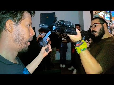 THE SOLDIERS CATCH US - Zombie Survival | Pedro Salamanca