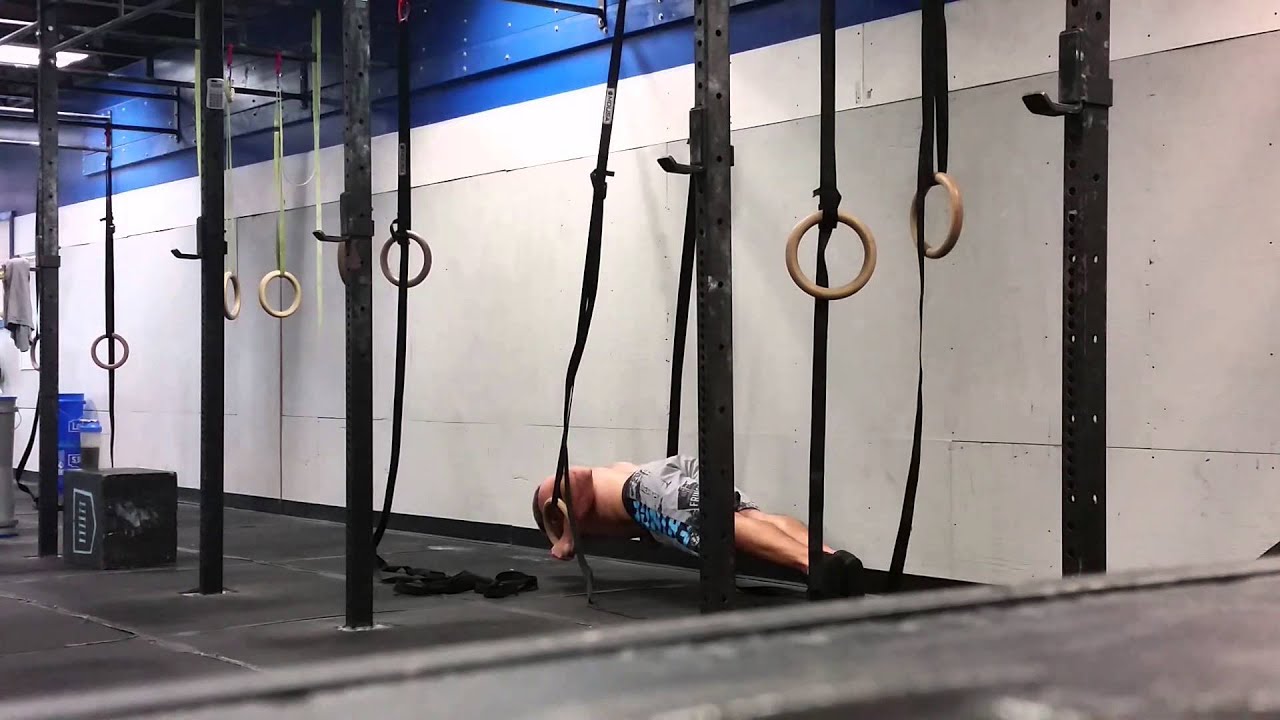 ring push ups - YouTube