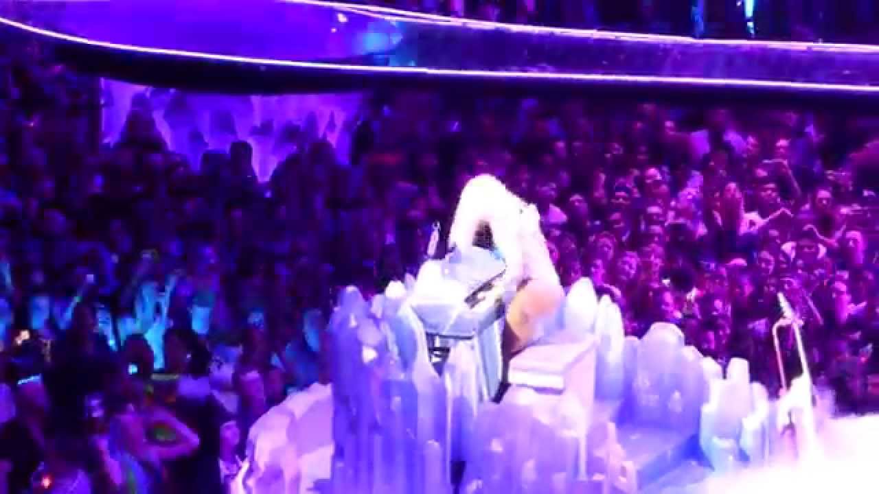Lady Gaga Live Sydney Aug 30 2014 #artRAVE- Artpop opening