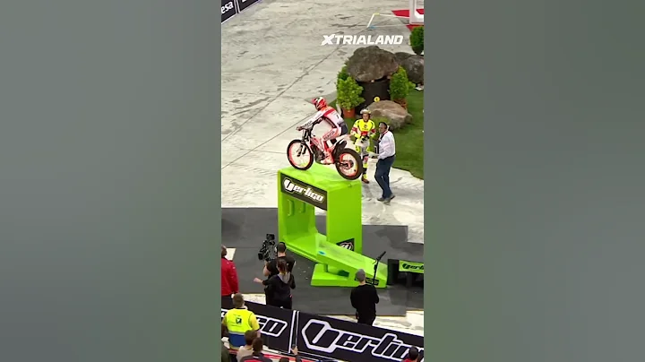 Crazy end of section of Toni Bou 🤯 #XTrialAND #MotoTrials #RepsolHonda #Honda #Barcelona #Trials