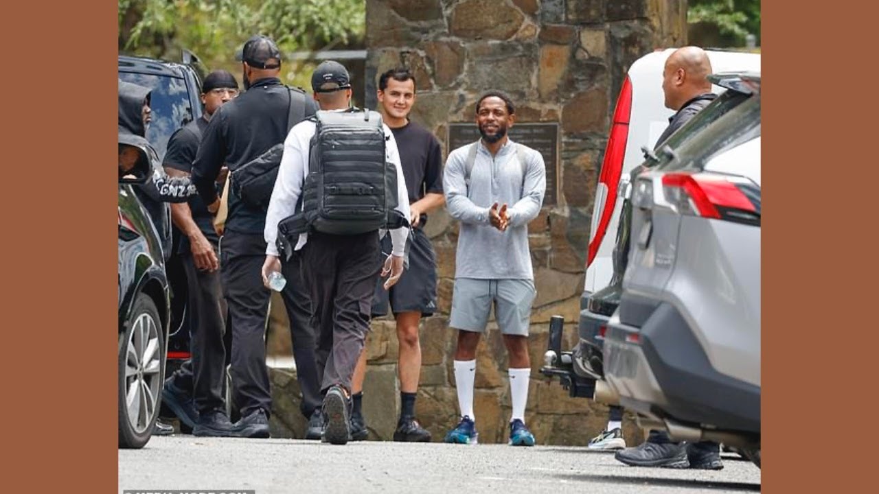 Kendrick Lamar Spotted Hiking In Australia Before Final “Grand National” Show 😳🌍