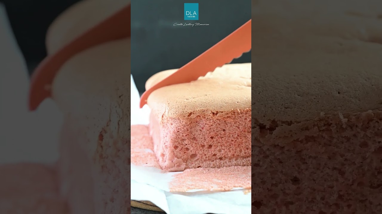 The perfectly fluffy and delicious Strawberry Castella Cake!