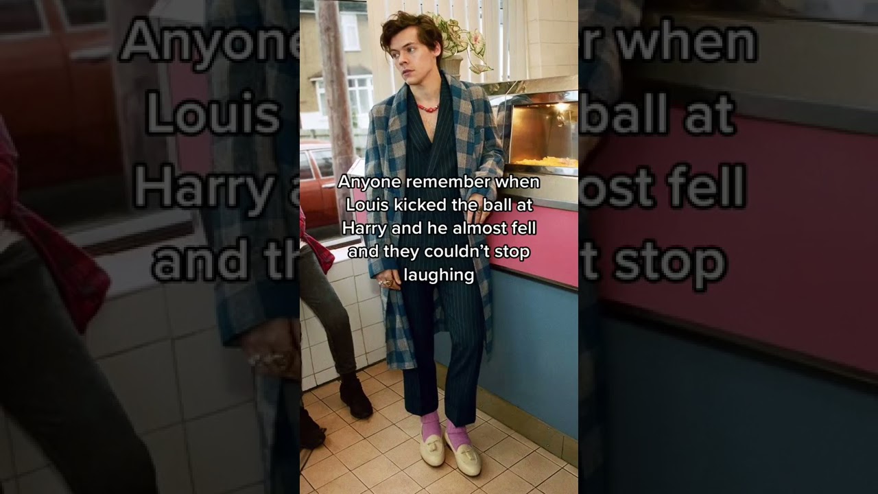 Harry Styles Almost Falling On Stage tiktok harolds_love