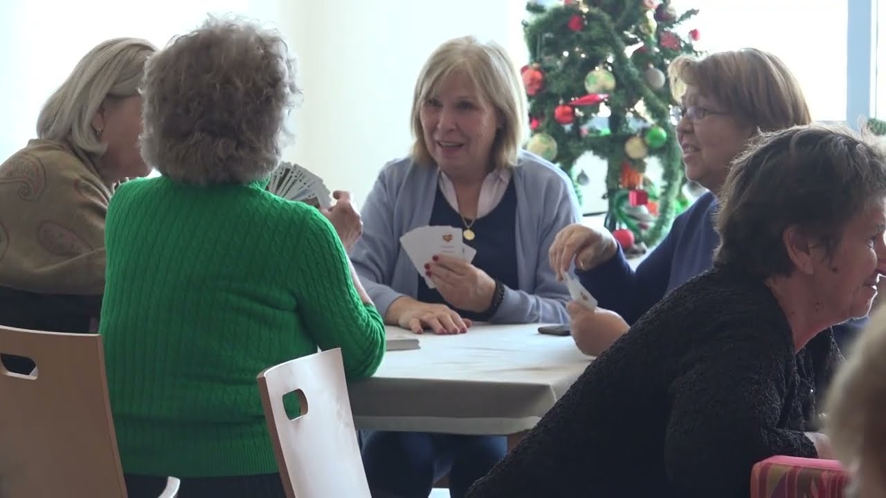 ЦЕНТАР ЗА АКТИВНО СТАРЕЕЊЕ ВО СТРУМИЧКО ТУРНОВО - КАКО РАБОТИ И ШТО ВЕЛАТ КОРИСНИЦИТЕ !