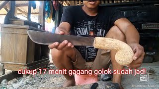 membuat gagang golok dari Tunggul bambu untuk berkebun
