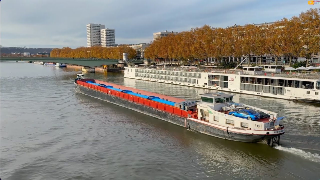 ROUEN  🇲🇫  |  Seine, Cathédrale et Tramway   |  Ouest 24 Télévision