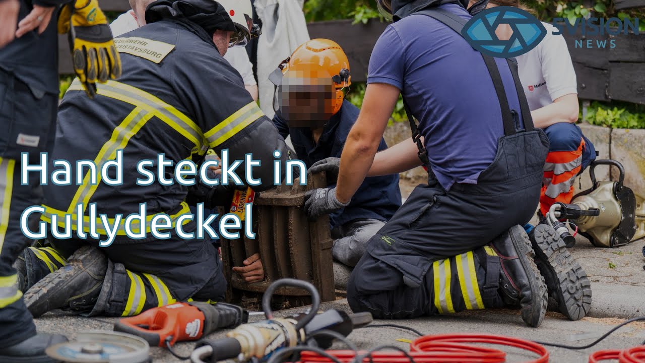 Ginsheim-Gustavsburg: Mann in Kanaldeckel eingeklemmt - Ursache unklar