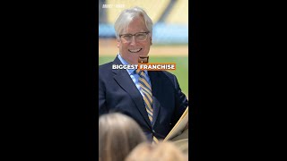 Big news for Lakers fans! 🎉  Mark Walter just bought the team for a whopping $10 billion! 💰