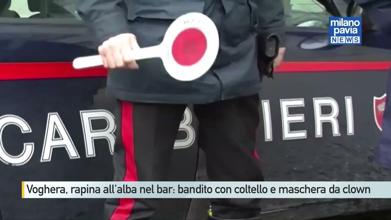 Rapina con coltello all'alba in un bar di Voghera: 'Il bandito indossava una maschera da clown'