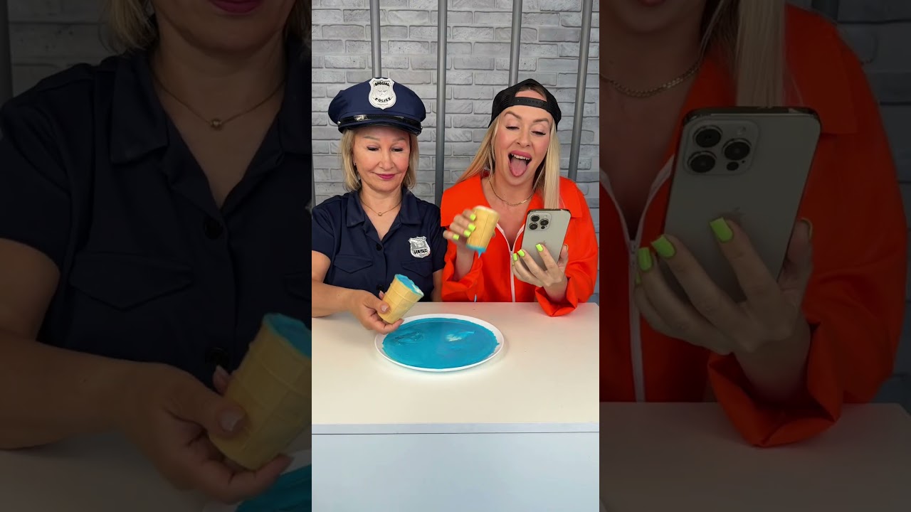 She didn't understand how to eat ice cream π¦π