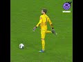Fußball OHNE Fans - so klingen Geisterspiele!