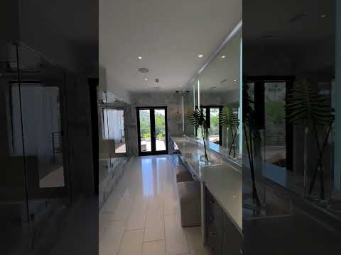Her Dream Bathroom 🔥