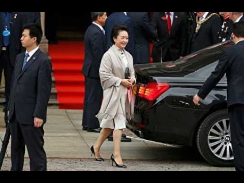 陈破空：难堪！传他是彭丽媛情人？获从轻判决。另一宠臣大事不妙！小飞机震撼，历史的惊人巧合！同样事件预示苏联解体。美国即将公布七常委隐匿财富。直播：美东时间6月29早9、中港台晚9