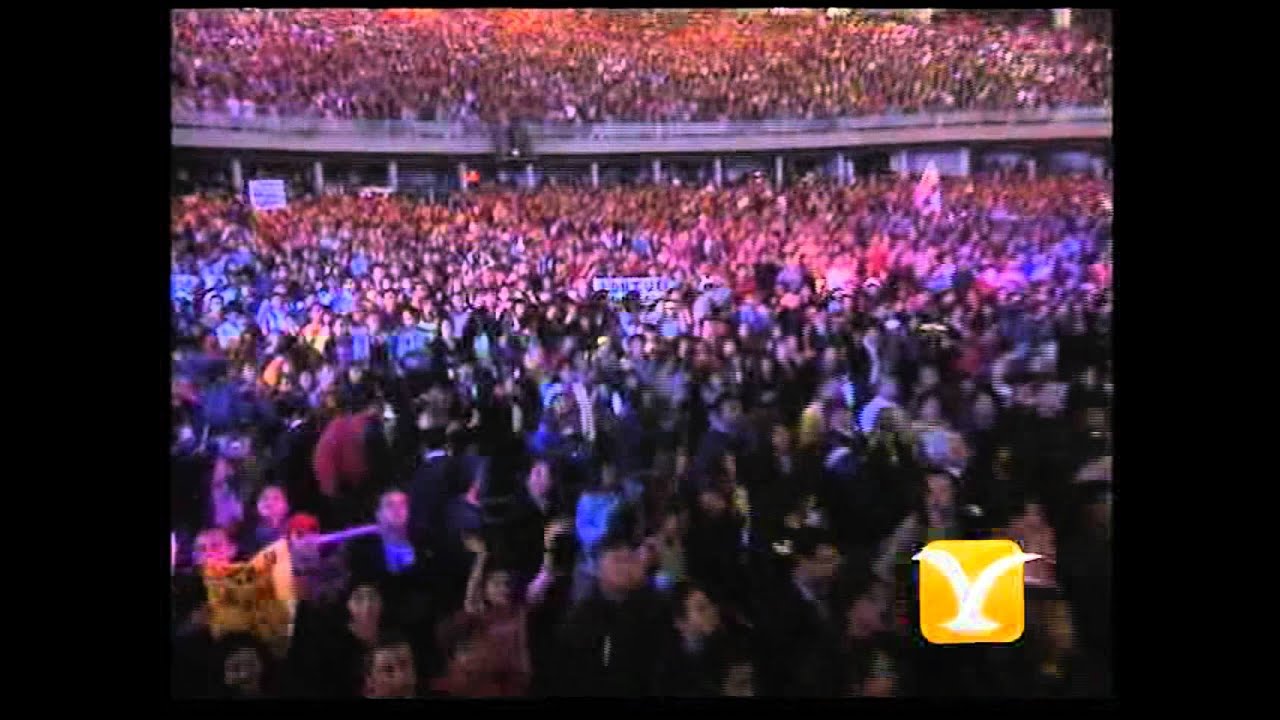 Axe Bahia, Festival de Viña 2002