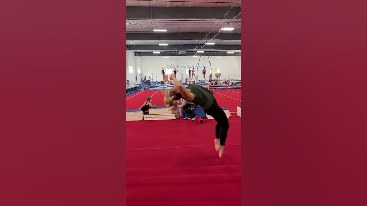 former olympian wife tries flipping again.. #shorts #shawnjohnson