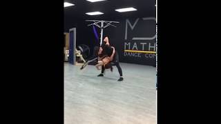 Duo Partnering Lift !