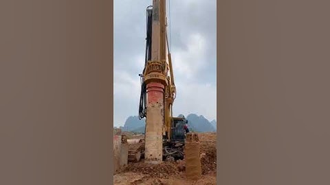 How does Rotary casings work for pipe? #piling #casing #construction #caisson #rotating