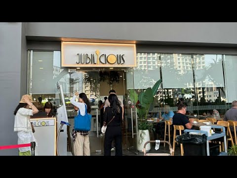 Hotel Boss jubilicious Buffet breakfast l Swimming pool l GYM!