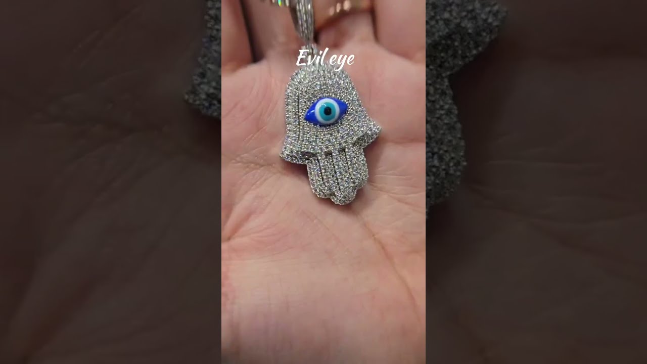 Custom Lab-Grown Diamond Pendant | Trendy Jewelry 2025