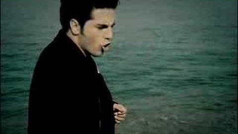 Bustamante "Devuélveme El Aire"