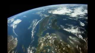 Watch Labyrinth Mother Earth video