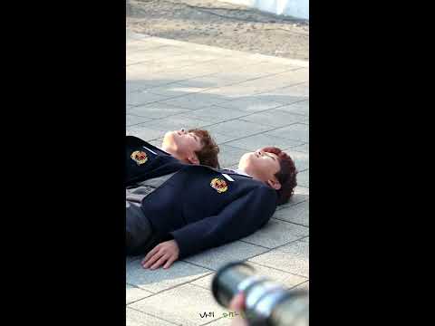 [동훈 직캠] A.C.E (에이스)- Slow Dive -Donghun Fancam @200104 Hongdae Busking 홍대 버스킹
