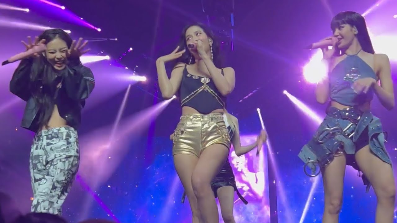 221110 Forever Young Blackpink Born Pink Tour Chicago Day 1 Concert 블랙핑크 Live Fancam Performance