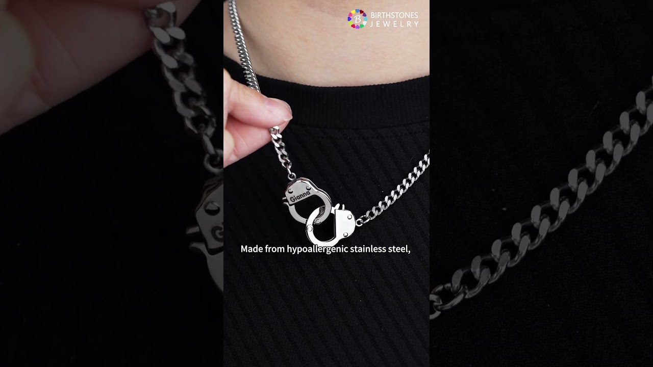 Handcuffs Necklace – Locked in Love 