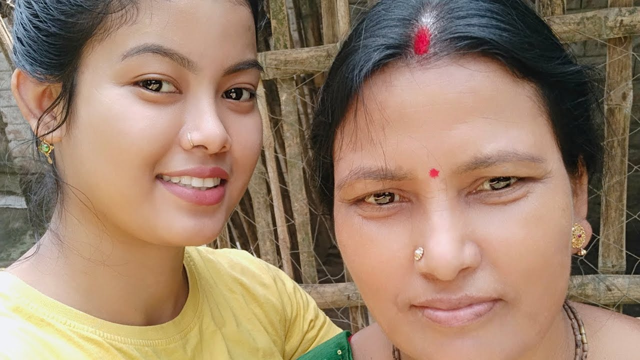 শেষে চুল কেটেই ফেললাম || মায়ের সাথে আজ কি কি করলাম || #haircut #golgappe #balurghat #youtubevideo