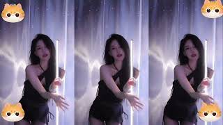 【4K】王雨檬呀/王雨檬的性感时刻/ WangYumeng Sexy Hot Dance/섹시한 핫 댄스 /セクシーなホットダンス/beautiful girls/美腳/美脚/美腿/絲襪/熱舞/跳舞