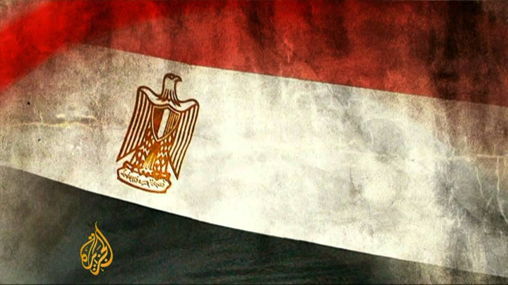 لا يزال الآلاف متواجدين في ميدان التحرير