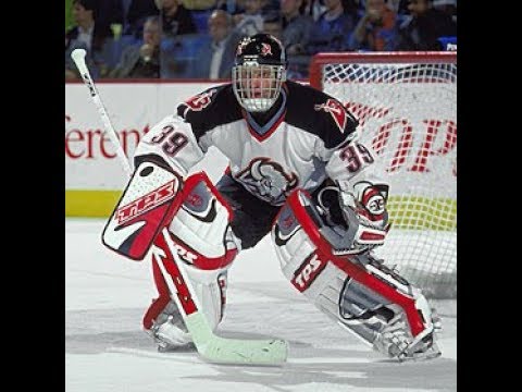 Hockey: Hasek vs. Gaborik.