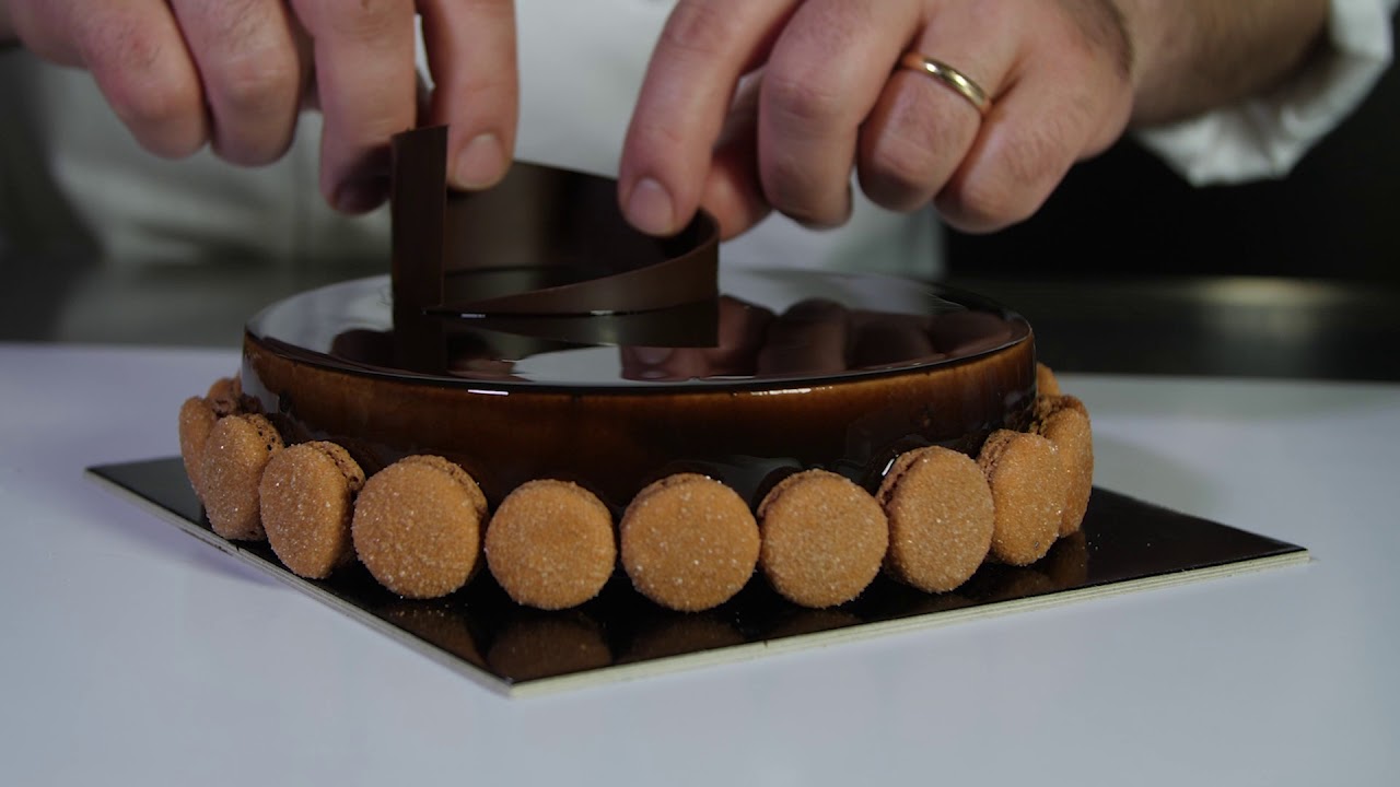 N°26 Mousse, glassa e decorazione Mario Ragona e Rossano Vinciarelli